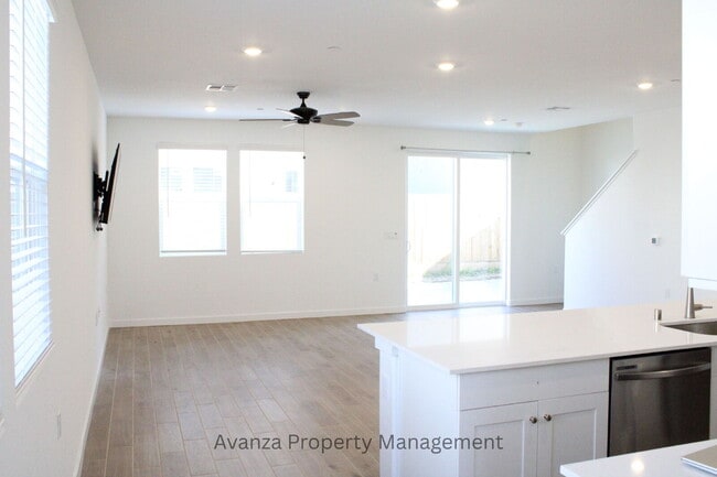 Photo - 3422 N Ensanada Ave