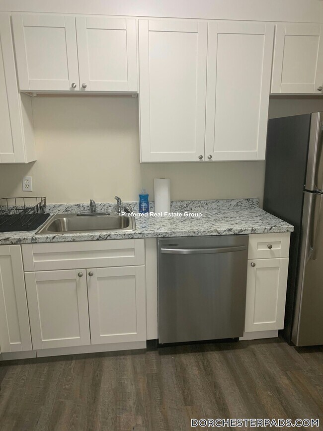 Photo - 65 Nightingale St Unit 4L