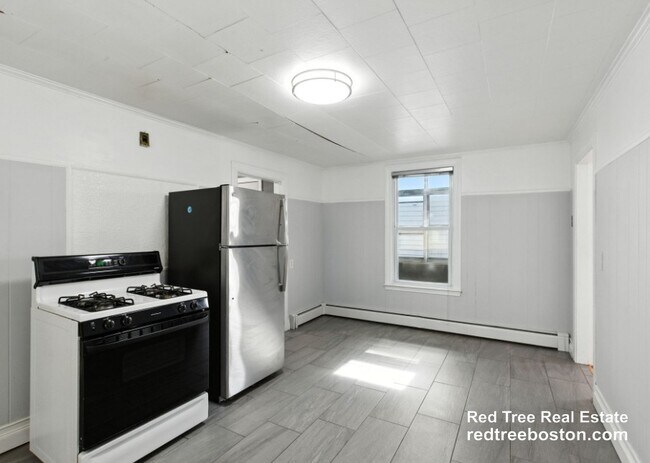547 Broadway Unit 1
