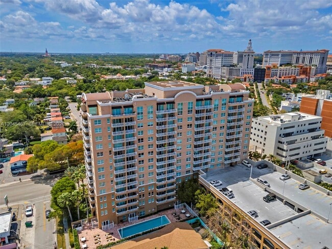 Photo - 2665 SW 37th Ave Unit 301