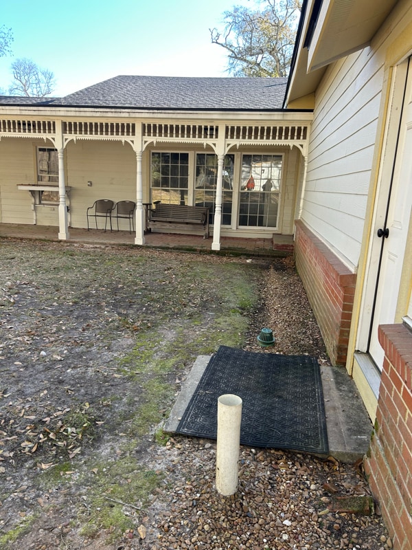 Photo - 433 N Bowie St