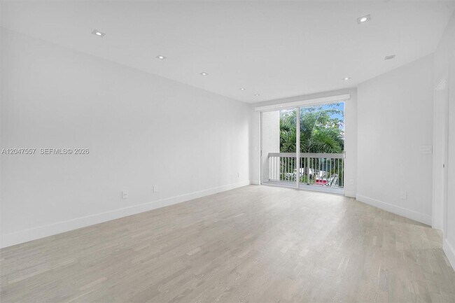 Photo - 21391 Marina Cove Cir