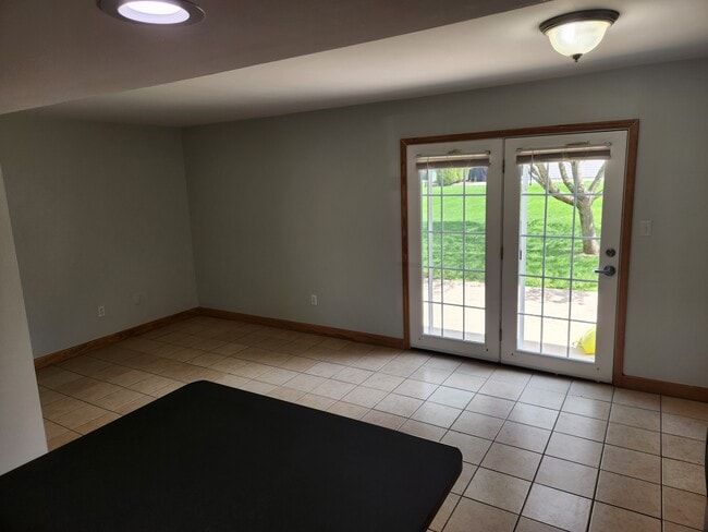 Photo - 203 Governors Park Rd