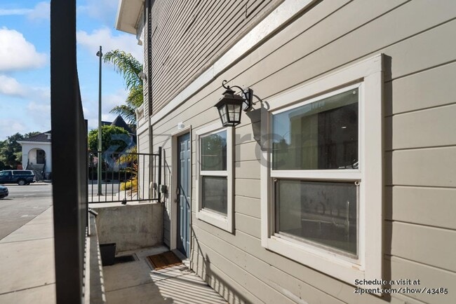 Photo - 1128 Adeline St