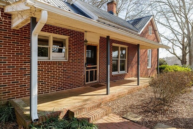 Photo - 1593 Archer Grove School Rd