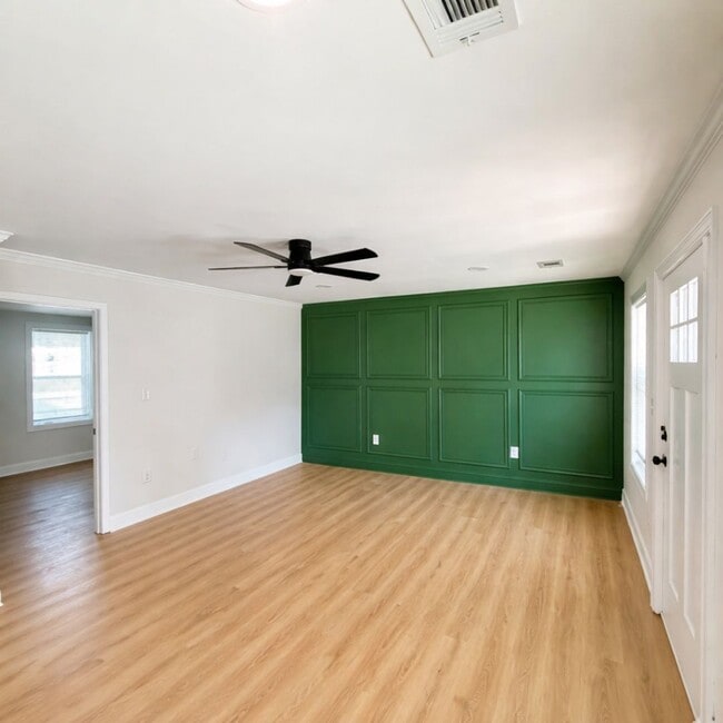 Photo - CHARMING RANCH STYLE HOME AVAILABLE NOW!