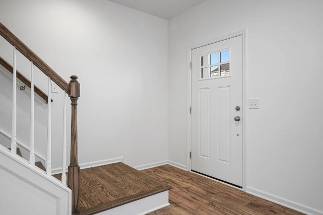 Photo - 2005 Kyles Wy