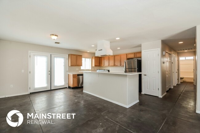 Photo - 2675 N Palo Verde Ave