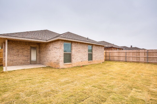 Building Photo - Beautiful 3/2/2 in Bell Farms
