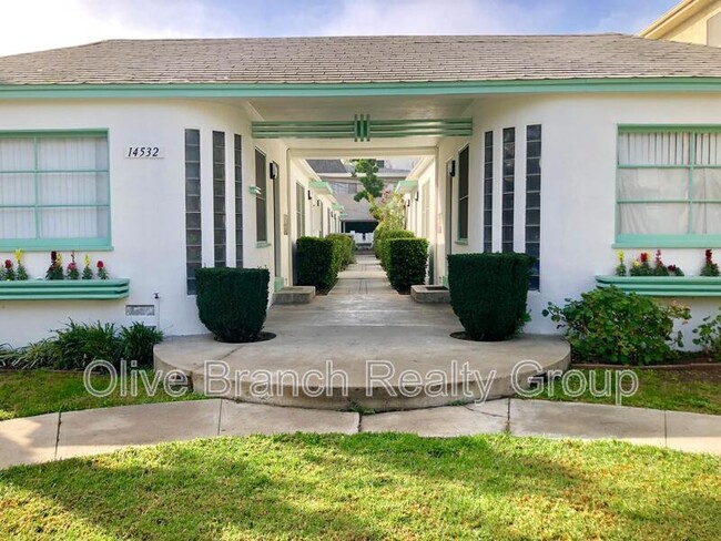 Photo - 14532 Dickens St Unidad 2 Rental