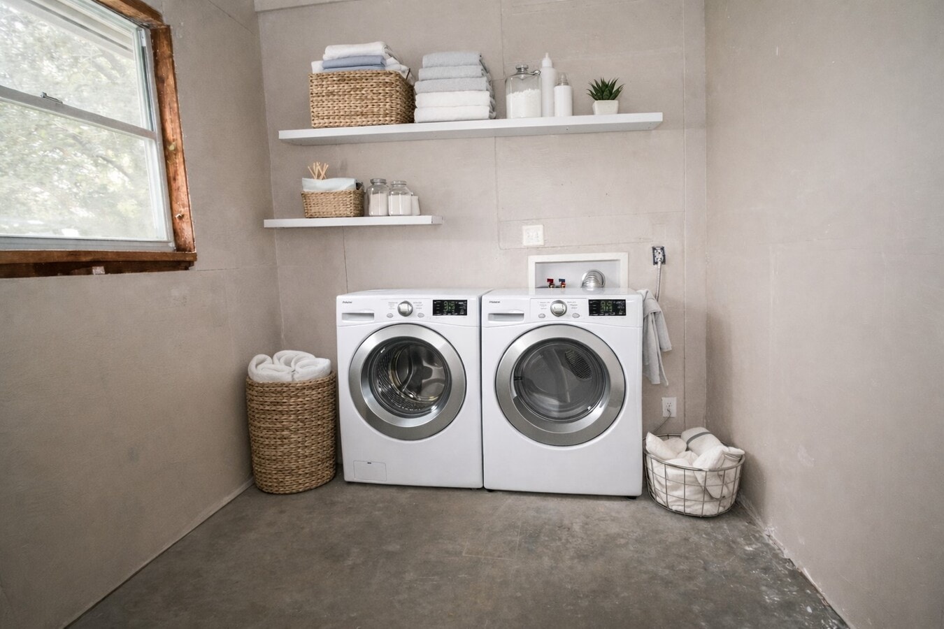 Photo - 2727 Nelga Rd