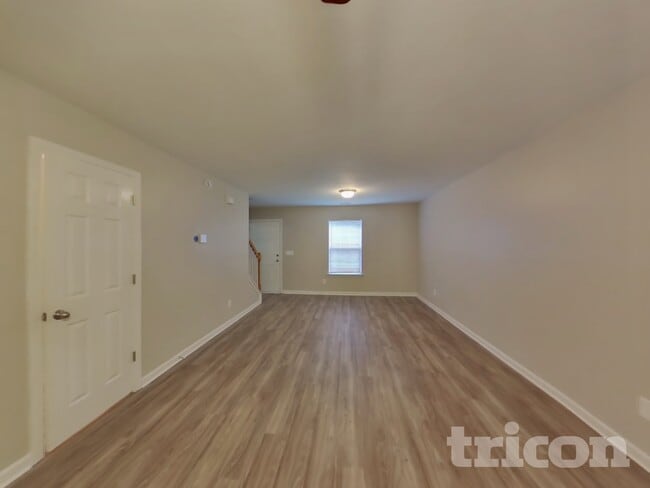 321 Lingonberry Dr