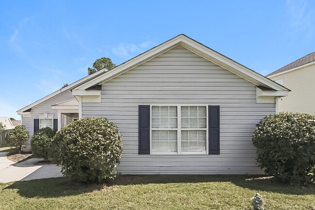 Building Photo - 2896 Rockingham Ct SW Rental