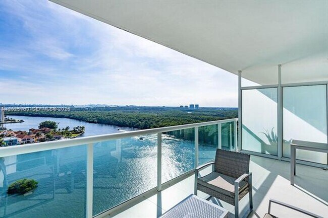 Photo - 400 Sunny Isles Blvd