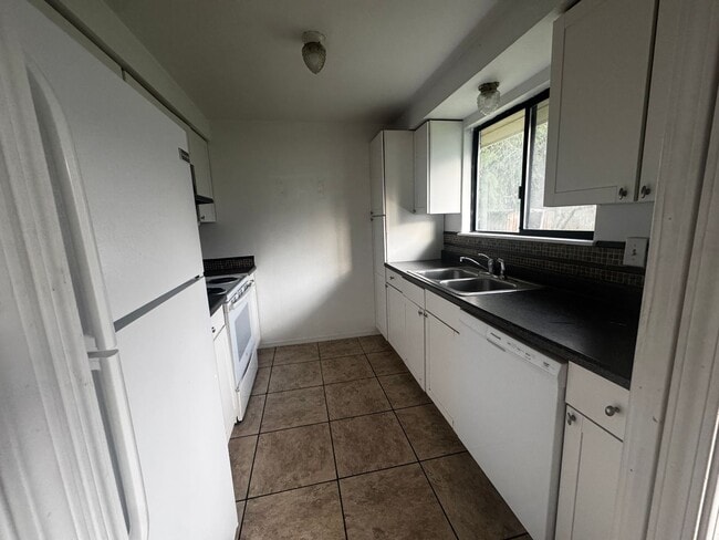 Photo - Two Bedroom home in Quaint Manchester Community