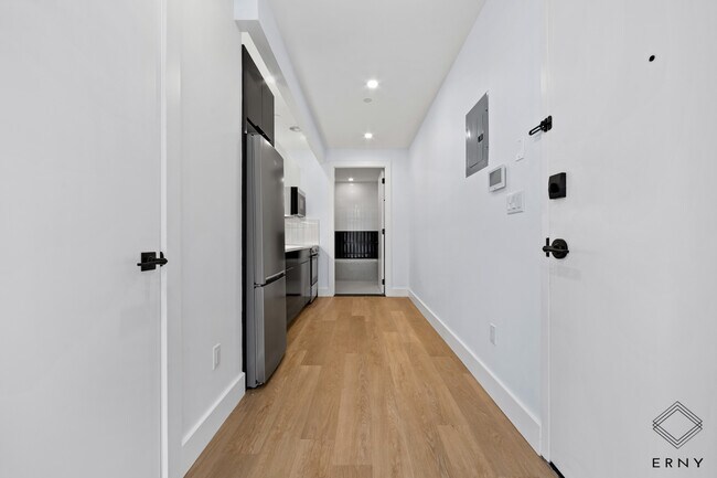 Photo - 1042 President St Unit 8D