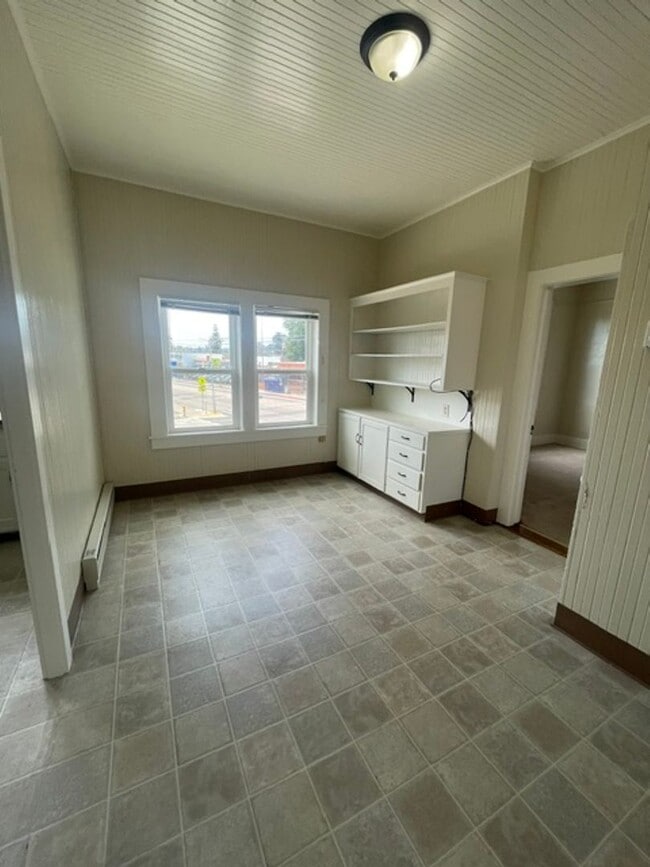 Photo - 912 Soquel Ave Unit B