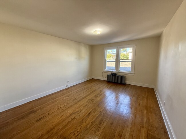 Photo - 17 2nd St