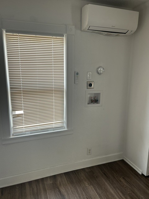 Photo - 208 Main St Unit B