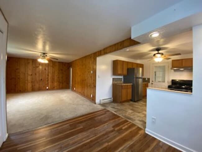 Photo - 3 Bedroom Home in Elkhart!