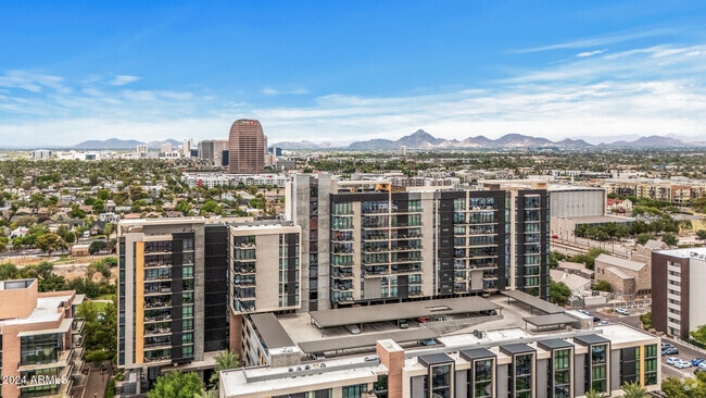 Building Photo - 200 W Portland St Unit 917 Rental