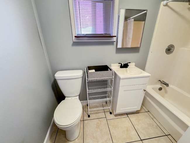 Photo - 2822 Elizabeth St