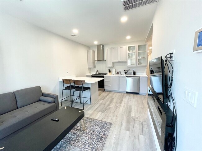 Photo - 23 Newport St