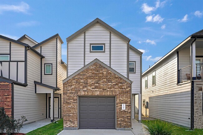 Photo - 15345 Estrella Rd E