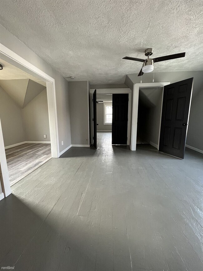 Photo - 2 br, 1 bath Duplex - 1309 Buhrer Avenue U...