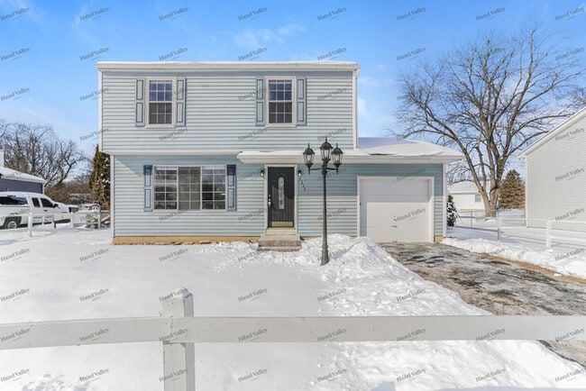 Building Photo - 3715 Big Walnut Dr