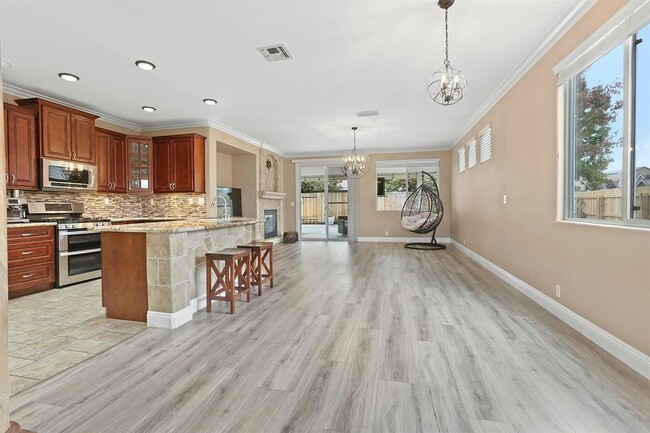 Photo - 5639 Great Valley Dr