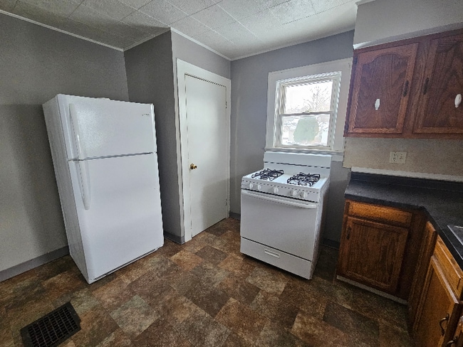 Photo - 3409 Holton Ave