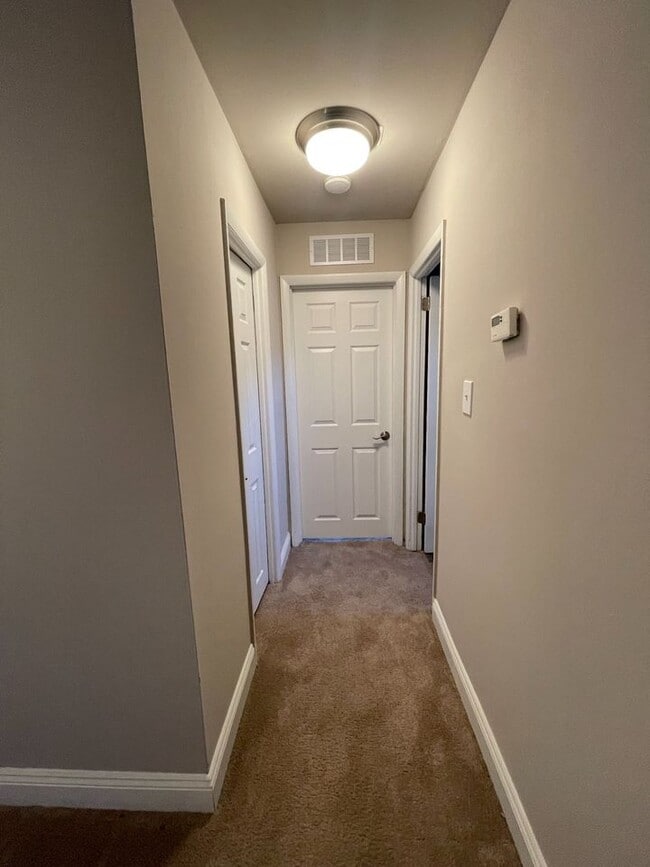 Photo - Creekside South Apartments