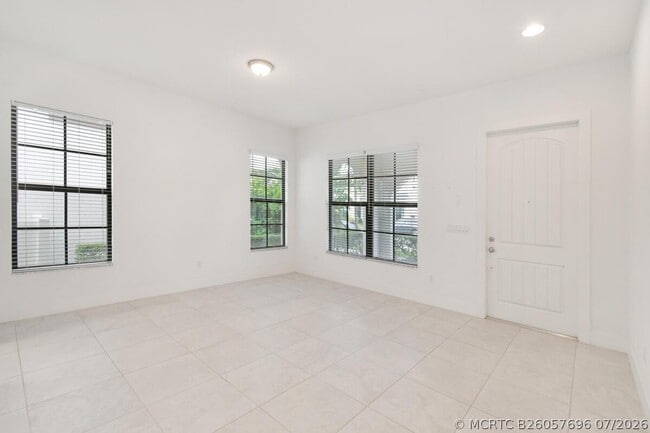 Photo - 13351 Machiavelli Way