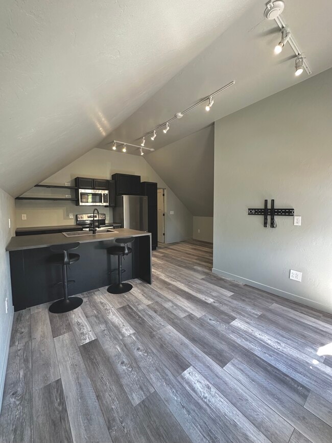 Photo - 1413 Wabash Ave Unidad 2