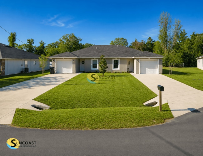 Building Photo - 13 Plumtree Pl