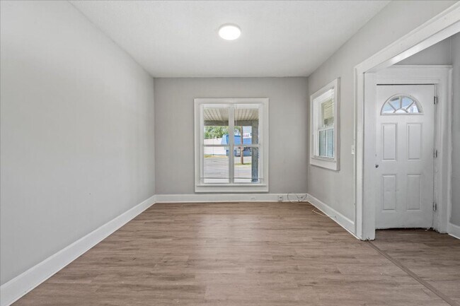 Photo - 445-447 N Sherman Unit 447 N Sherman