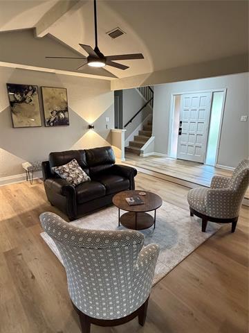 1904 Clover Trail