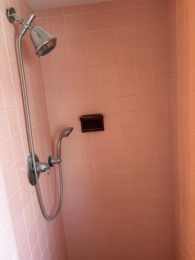 Photo - 914 Vincent Ave N Unit 914