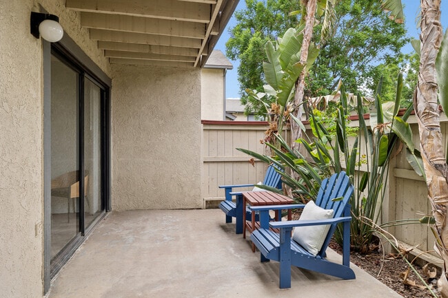 1BR, 1BA - 705SF - Patio