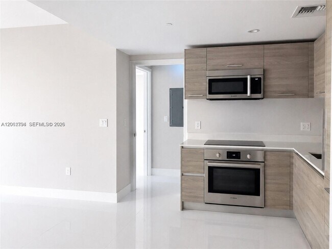Photo - 1300 S Miami Ave Unit 3407