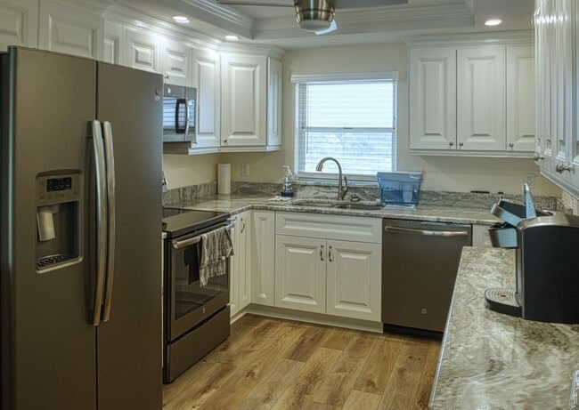 Photo - 4575 Cove Cir Unit 602
