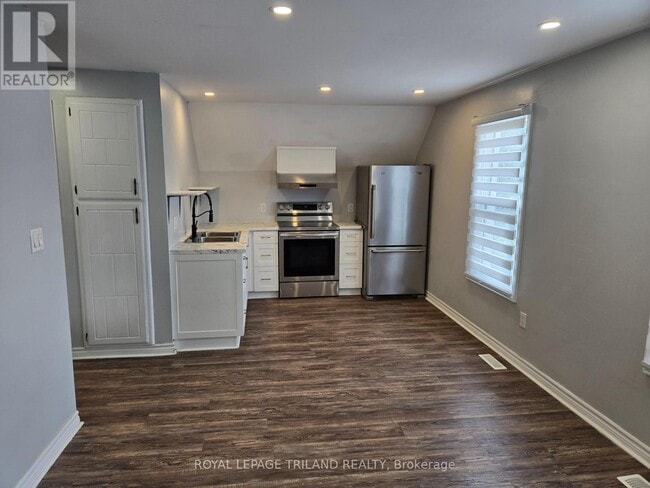 Photo - 8 Beverley St Unité 2