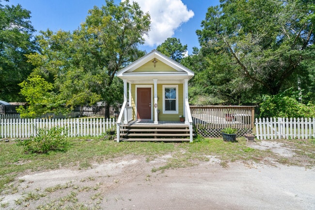 Building Photo - 161 Caswell Branch Rd Rental
