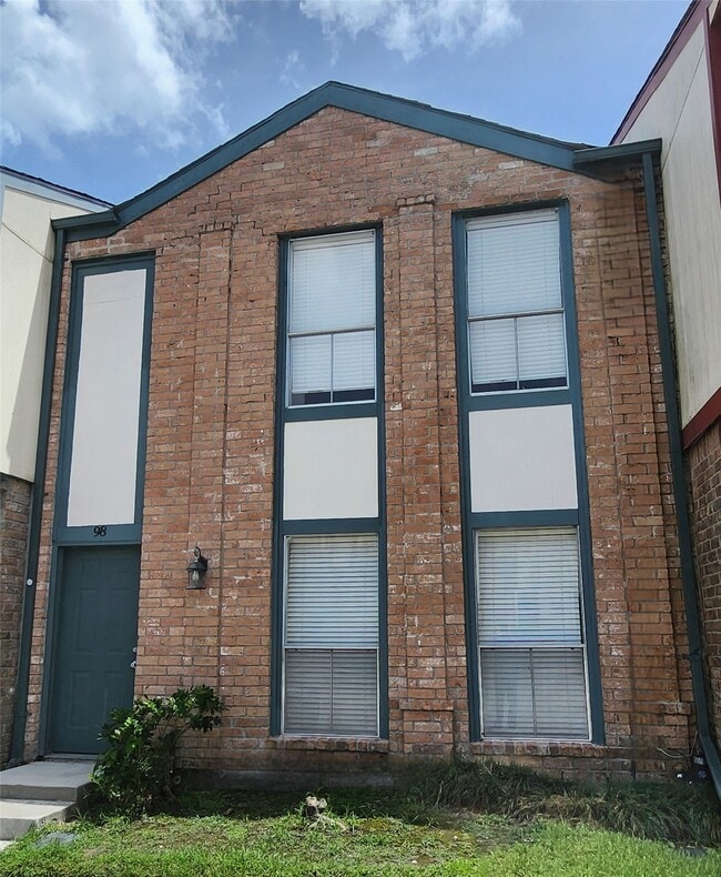 Photo - 7700 Creekbend Dr Unit 98