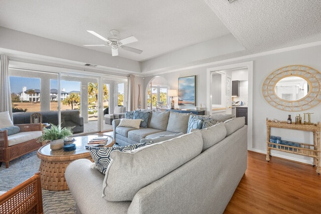 Building Photo - 409 Debordieu Blvd Rental