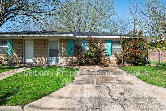 Photo - 1211 NW 3rd Ave