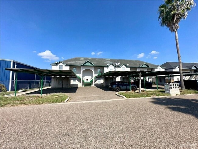 Building Photo - 10 Clavel St Unit 2