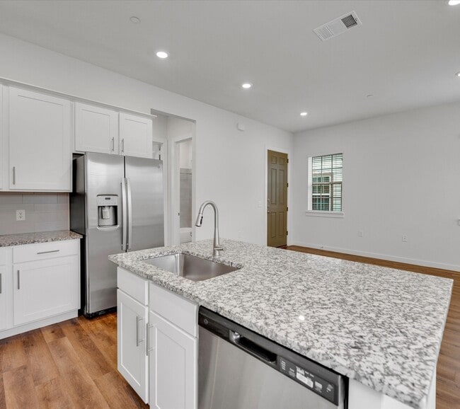 Photo - 2709 Rockhill Rd