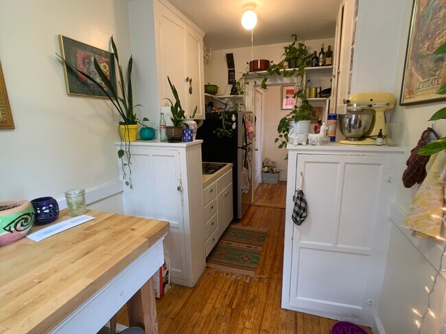 Photo - 1945 Commonwealth Ave Unit 43